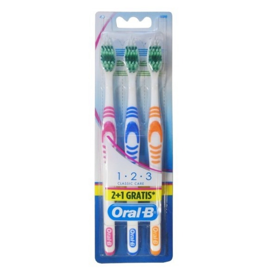 OralB Spazzolino Classic Care Medio 40