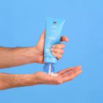 Bionike Aknet Gel Detergente Scrub Purificante 200ml